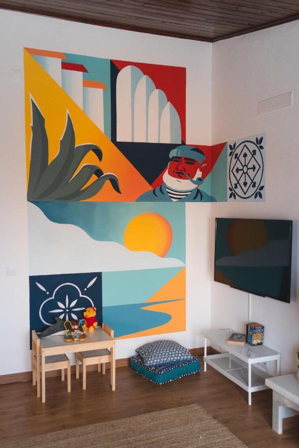 Hostel Gundi House Ericeira Exterior foto